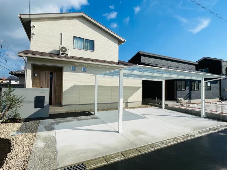 外構工事の施工事例(カーポート・アプローチ・門塀)